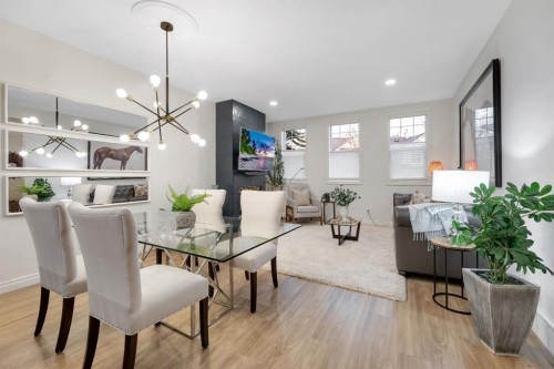 12-10 St Julien Drive Sw, Calgary, AB - Indoor Photo Showing Other Room