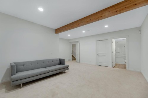 12-10 St Julien Drive Sw, Calgary, AB - Indoor