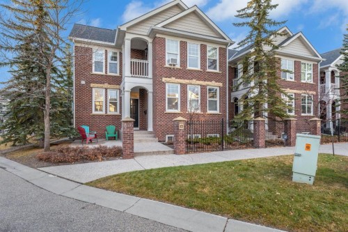 12-10 St Julien Drive Sw, Calgary, AB - Outdoor With Facade