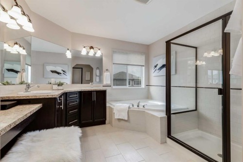 1465 Kings Heights Boulevard Se, Airdrie, AB - Indoor