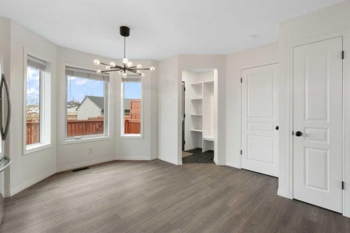 211 Elgin Meadows Gardens Se, Calgary, AB - Indoor Photo Showing Other Room