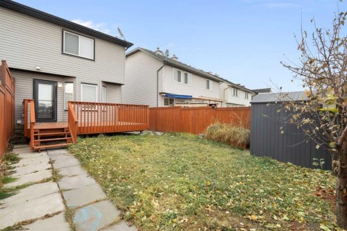 211 Elgin Meadows Gardens Se, Calgary, AB - Outdoor