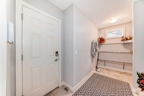 98 Legacy Lane Se, Calgary, AB - Indoor Photo Showing Other Room