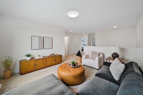 412 Ranch Gate, Strathmore, AB - Indoor Photo Showing Living Room