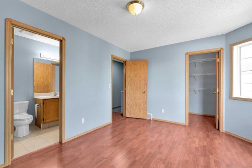 15 Harvest Rose Circle Ne, Calgary, AB - Indoor