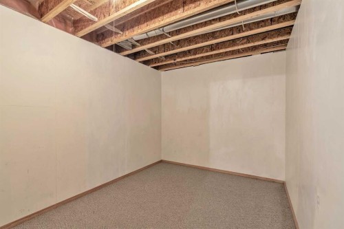 15 Harvest Rose Circle Ne, Calgary, AB - Indoor