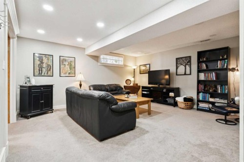 41 Shannon Circle Sw, Calgary, AB - Indoor