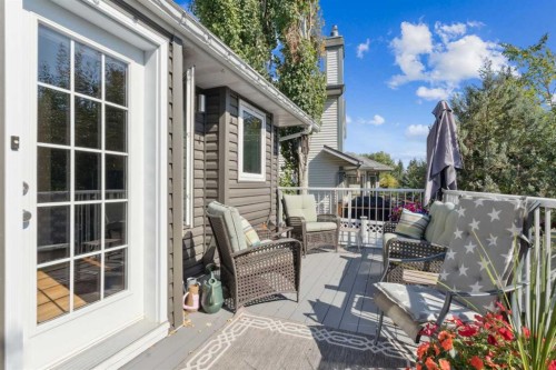 41 Shannon Circle Sw, Calgary, AB - Outdoor With Deck Patio Veranda With Exterior