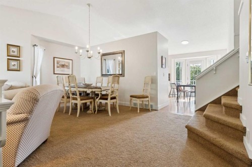 41 Shannon Circle Sw, Calgary, AB - Indoor