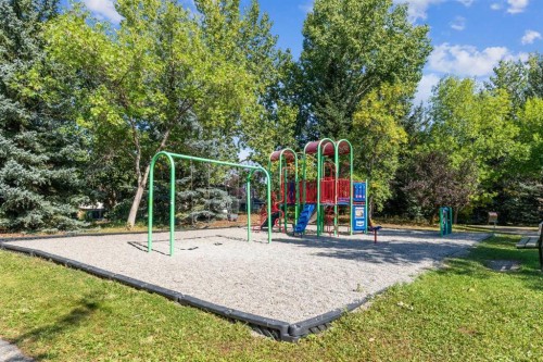 41 Shannon Circle Sw, Calgary, AB - Outdoor