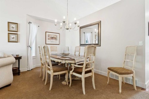41 Shannon Circle Sw, Calgary, AB - Indoor Photo Showing Dining Room