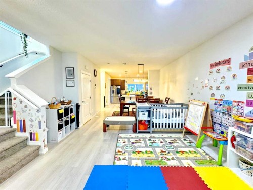 191 Corner Meadows Avenue Ne, Calgary, AB - Indoor