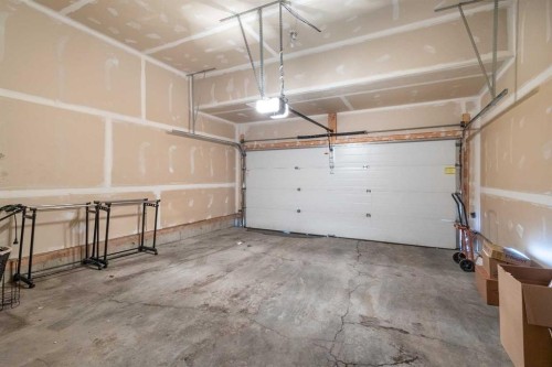 529 Saddlelake Drive Ne, Calgary, AB - Indoor Photo Showing Garage