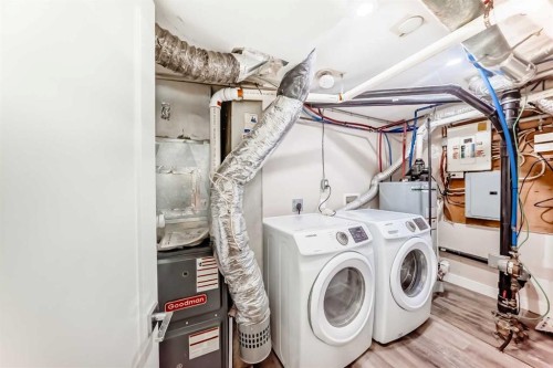 1835 42 Street Se, Calgary, AB - Indoor Photo Showing Laundry Room