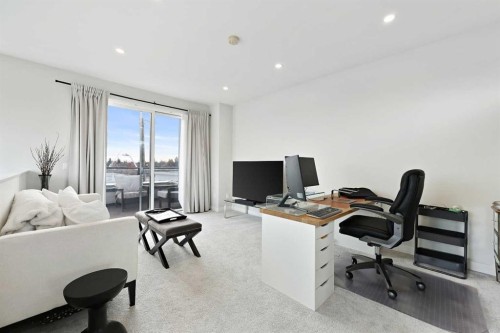 4929 20 Street Sw, Calgary, AB - Indoor Photo Showing Office