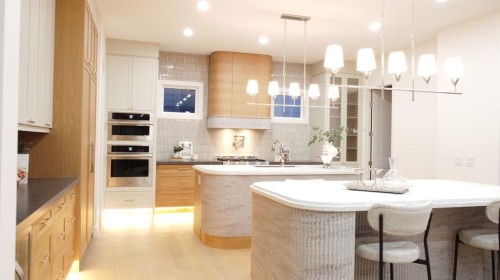 6312 Lacombe Way Sw, Calgary, AB - Indoor