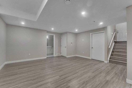 204 Sunset View, Cochrane, AB - Indoor