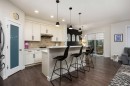 196 Belmont Terrace Sw, Calgary, AB  - Indoor Photo Showing Kitchen With Upgraded Kitchen 