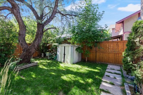 212 Mckerrell Way Se, Calgary, AB - Outdoor