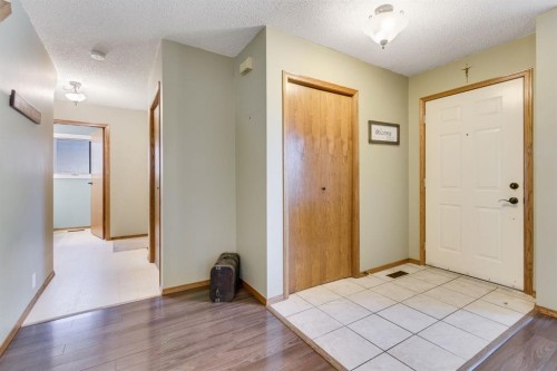 212 Mckerrell Way Se, Calgary, AB - Indoor Photo Showing Other Room