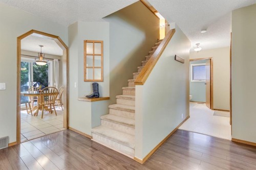 212 Mckerrell Way Se, Calgary, AB - Indoor Photo Showing Other Room