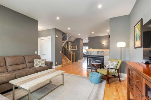 1406 29 Street Sw, Calgary, AB - Indoor Photo Showing Living Room With Fireplace