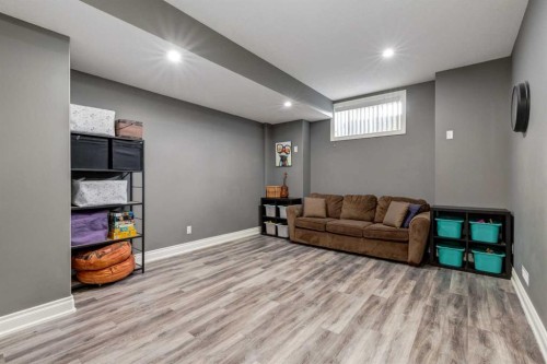 1406 29 Street Sw, Calgary, AB - Indoor Photo Showing Basement