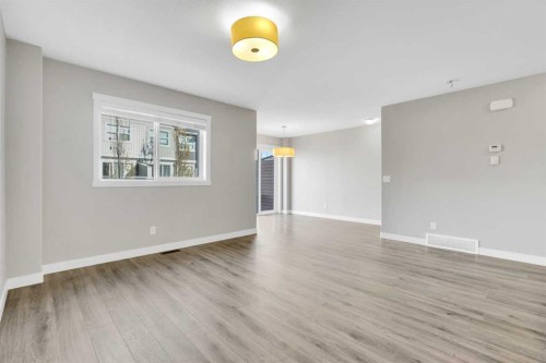 307 Skyview Ranch Grove Ne, Calgary, AB - Indoor Photo Showing Other Room
