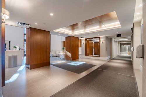 301-128 2 Street Sw, Calgary, AB - Indoor Photo Showing Other Room