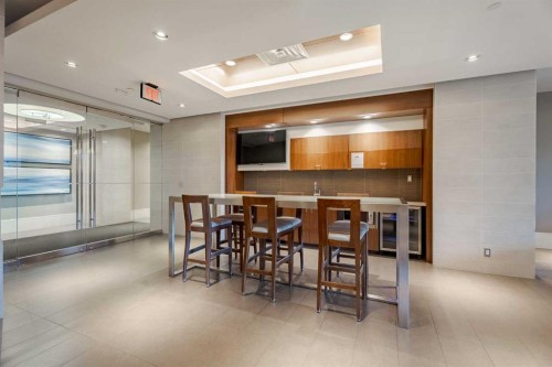 301-128 2 Street Sw, Calgary, AB - Indoor