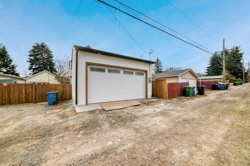 214 27 Avenue Nw, Calgary, AB - Outdoor