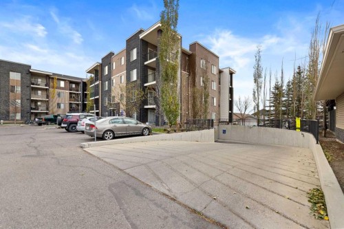 404-355 Taralake Way Ne, Calgary, AB - Outdoor