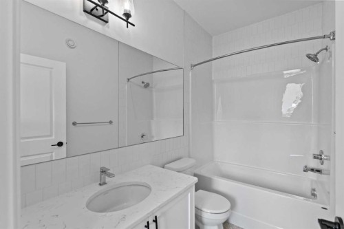 231 Vista Road, Crossfield, AB - Indoor Photo Showing Bathroom