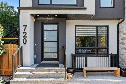 720 15 Street Nw, Calgary, AB - Outdoor