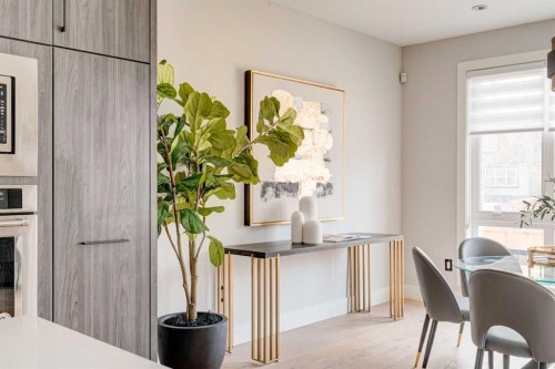 720 15 Street Nw, Calgary, AB - Indoor