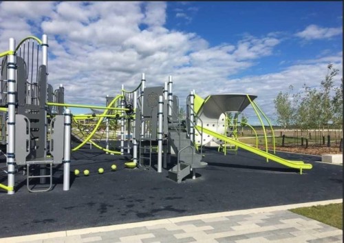 212 142 Avenue Nw, Calgary, AB - Outdoor