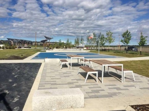 212 142 Avenue Nw, Calgary, AB - Outdoor With View