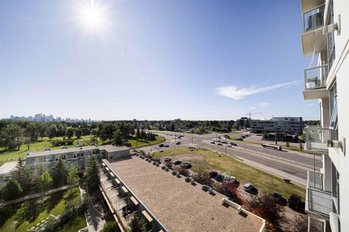 707-77 Spruce Place Sw, Calgary, AB - Outdoor With View