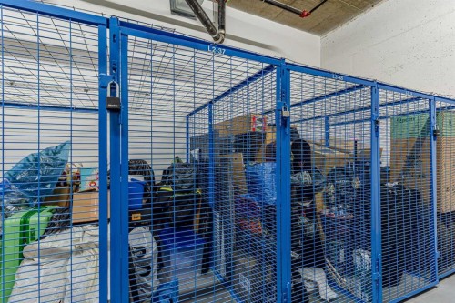 707-77 Spruce Place Sw, Calgary, AB - Indoor