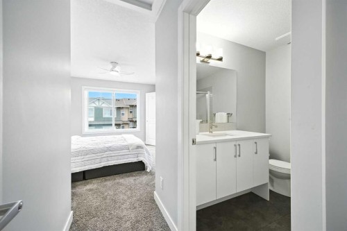 908 Sage Hill Grove Nw, Calgary, AB - Indoor Photo Showing Bathroom
