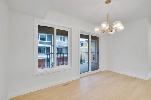 186 Belmont Street Sw, Calgary, AB - Indoor Photo Showing Other Room