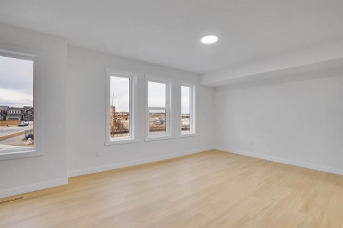 186 Belmont Street Sw, Calgary, AB - Indoor Photo Showing Other Room