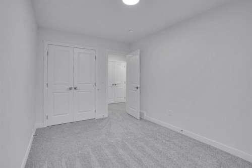 186 Belmont Street Sw, Calgary, AB - Indoor Photo Showing Other Room