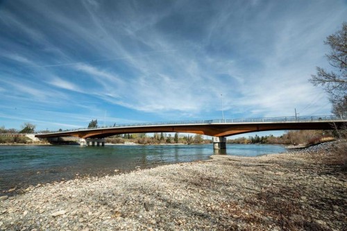 301-1414 17 Street Se, Calgary, AB - Outdoor With Body Of Water With View