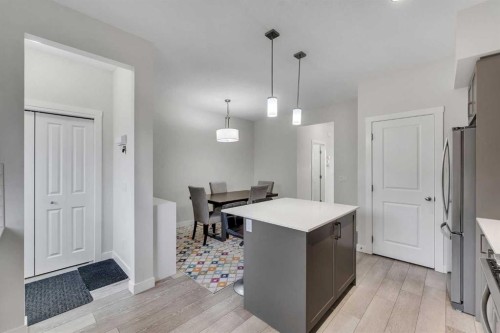 10 Midtown Boulevard Sw, Airdrie, AB - Indoor