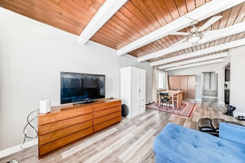 623 68 Avenue Sw, Calgary, AB - Indoor