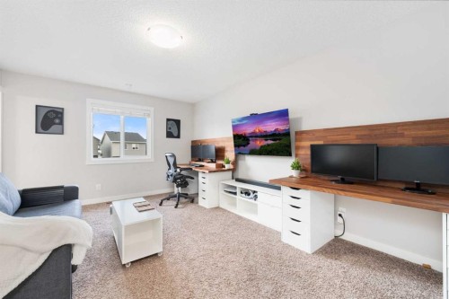 174 Seton Grove Se, Calgary, AB - Indoor Photo Showing Office