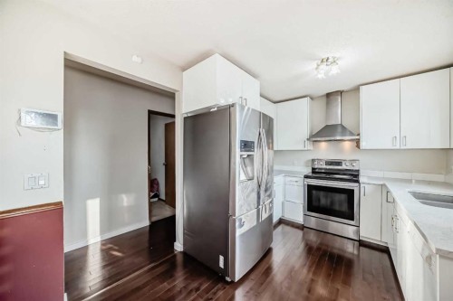 11 Martinwood Road Ne, Calgary, AB - Indoor Photo Showing Kitchen With Double Sink