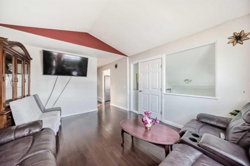 11 Martinwood Road Ne, Calgary, AB - Indoor Photo Showing Living Room