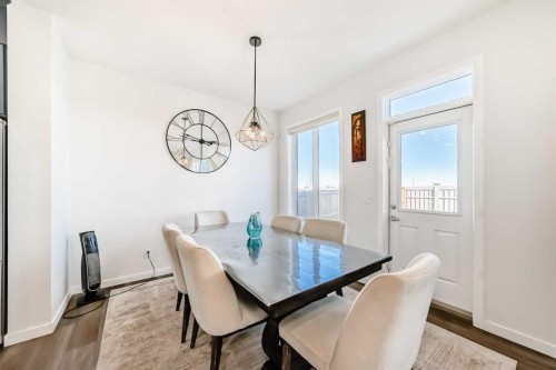 82 Magnolia Court Se, Calgary, AB - Indoor Photo Showing Dining Room